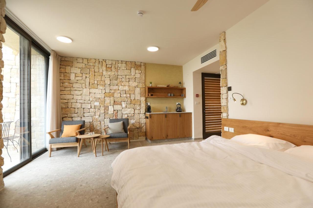 Genesis Land Desert Hospitality Kfar Adumim Exterior photo